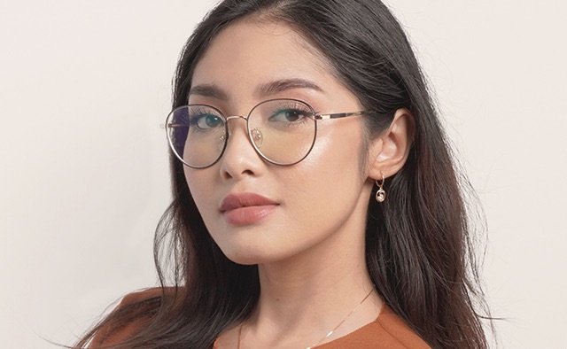 COHFOP-039443-80_SpringWebsiteImage_640x394_Girl2