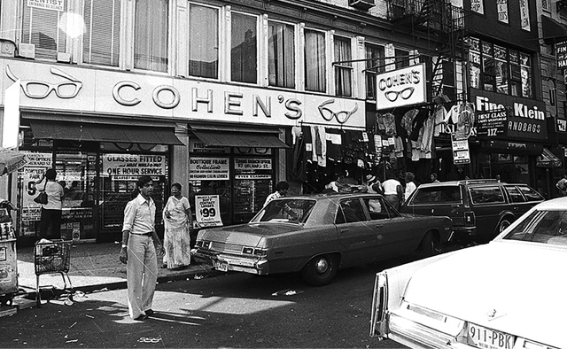 Vintage photo of Cohen's exterior in NYC